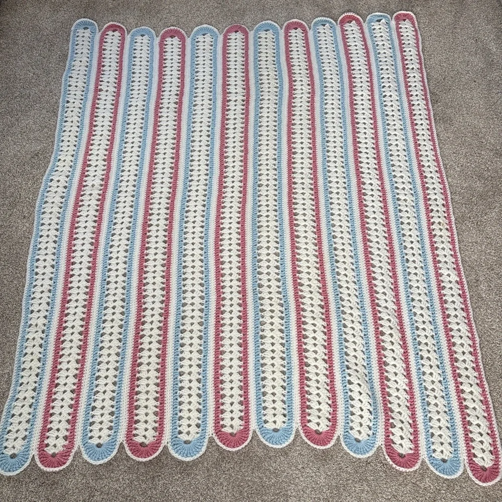 Vtg Mile A Minute Stripe Crochet Afghan Throw Scallop Edge Retro White Pink Blue